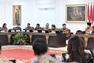 Presiden Prabowo saat memimpin sidang kabinet perdana. Foto: Kemenkeu