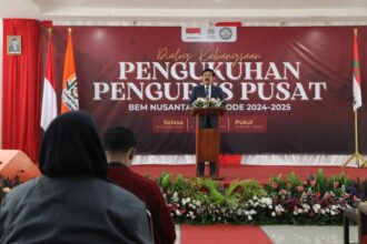 Menteri Koordinator Bidang Politik, Hukum, dan Keamanan Marsekal TNI (Purn) Hadi Tjahjanto saat acara Pengukuhan Pengurus dan Dialog Kebangsaan BEM Nusantara di Kampus PTIQ Selasa (15/10/24). Foto: Kemenko Polhukam