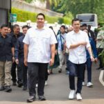 Menpora Dito Ariotedjo dan Wamenpora Taufik Hidayat saat di Wisma Kemenpora. Foto: egan/kemenpora