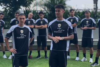 Mees Hilgers dan Eliano Reijnders menjadi tenaga baru di Timnas Indonesia. Foto: PSSI