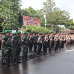 Polres Metro Jakarta Selatan saat melaksanakan Apel Gelar Pasukan Operasi Kepolisian Mandiri Kewilayahan Mantap Praja Jaya 2024 di halaman Mapolres Metro Jakarta Selatan, Senin (25/11/2024). Apel dipimpin Inspektur Apel Dandim 0504/Jakarta Selatan, Kolonel Inf Roy Fakhrul Rozi, didampingi Kapolres Metro Jakarta Selatan, Kombes Pol Ade Rahmat Idnal. Foto: Ist