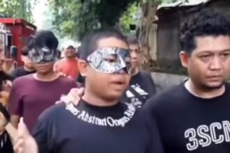 Polrestabes Semarang, Jawa Tengah, menggelar prarekonstruksi dugaan kasus polisi menembak siswa. Foto: