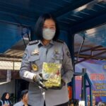 Direktur Teknologi Informasi dan Kerjasama Direktorat Jenderal Pemasyarakatan (Ditjenpas), Marselina Budiningsih saat menghadiri kegiatan pemusnahan barang bukti narkotika jenis sabu di Markas Badan Narkotika Nasional Republik Indonesia (BNN RI), Cawang, Jakarta Timur, Selasa (19/11/2024). Foto: Joesvicar Iqbal/ipol.id