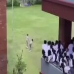 Viral siswa duel di tengah lapangan SMAN 2 Abiansemal ditonton murid lain. Foto: X, @neVerAlonely (tangkap layar)