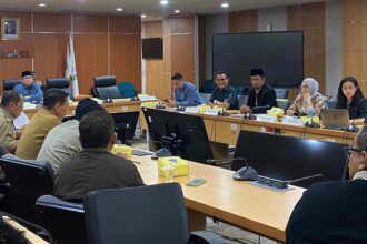 Rapat kerja Komisi E DPRD DKI Jakarta. Foto: dok. DPRD DKI Jakarta