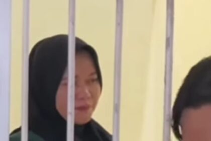 Ibu dua anak dipenjara lantaran menyiram air keras ke pria yang selalu mengintip dirinya. Foto: IG, @mygigsmedia (tangkap layar)