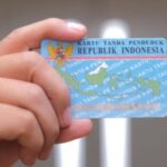 Ilustrasi KTP elektronik yang bisa digunakan untuk memilih di pilkada Jakarta.(Foto Freepik)