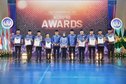 Puncak peringatan Hari Ulang Tahun (HUT) Korpri ke-53 berlangsung meriah di GOR Mahaka, Kelapa Gading, Jakarta, Rabu (29/11/2024). Foto: Dok Korpri