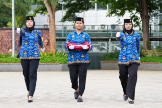 Kemenpora menggelar upacara peringatan Hari Ulang Tahun (HUT) ke-53 Korps Pegawai Republik Indonesia (Korpri), Jumat (29/11/2024) pagi di Halaman Kantor Kemenpora, Jakarta. Foto: kemenpora.go.id