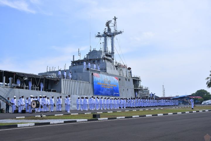 KRI Teluk Hading-538 ini telah banyak berjasa bagi Bangsa dan Negara dalam melaksanakan tugas operasi militer perang maupun operasi militer selain perang,