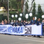 Badan Standardisasi Nasional (BSN) turun ke jalan melakukan kampanye sosialisasi SNI. Foto: dok BSN