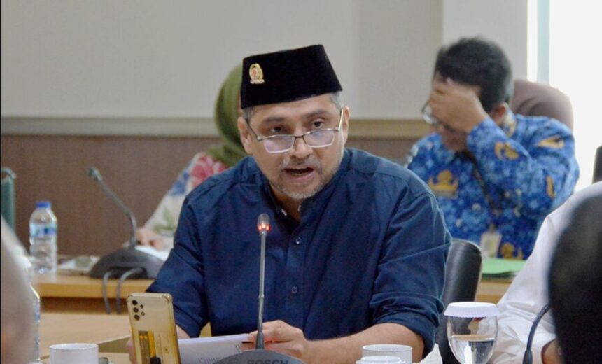 Anggota Komisi E DPRD DKI Jakarta Abdul Aziz