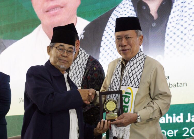 Ketua Pimpinan Pusat Muhammadiyah, Syafiq Mughni. (ka). Foto: PP Muhammadiyah