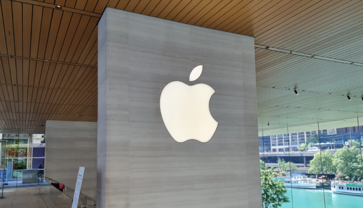 Apple berencana membangun pabrik di Indonesia. Foto: Ist