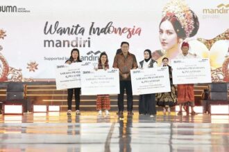 SEVP Corporate Relation Bank Mandiri Wisnu Trihanggodo dalam kegiatan Wanita Indonesia Mandiri di Kompleks Garuda Wisnu Kencana (GWK), Bukit Ungasan, Bali, Sabtu (16/11/2024) malam. Foto: Dok Bank Mandiri