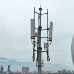 PT JIP akan memasang Micro Cell Pole (MCP) atau menara telekomunikasi pada sejumlah aset dinas pendidikan untuk mengatasi blank spot. Foto: JIP