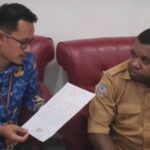 Guru SMP di Kota Sorong didenda Rp100 juta. Foto: TikTok @pace_gurumuda