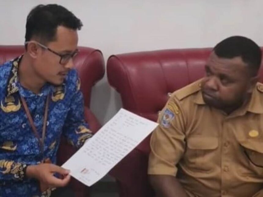 Guru SMP di Kota Sorong didenda Rp100 juta. Foto: TikTok @pace_gurumuda