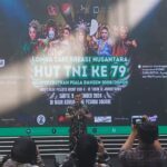 Kolonel Infanteri Iman Widhiarto saat memberikan kata sambutan pembukaan Lomba Tari Tradisional HUT ke-79 TNI, di lobi Mal Pesona Square Kota Depok, Jabar, Sabtu (9/11/2024) pagi. Foto: Ahmad/ipol.id