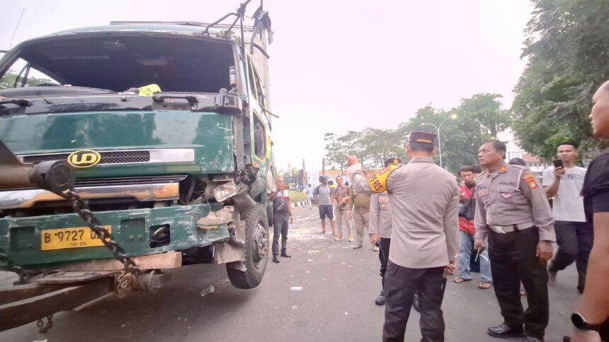 Sopir Truk Ugal-ugalan, Menabrak Sejumlah Pengendara di Cipondoh, Tangerang,  Ditetapkan  Sebagai Tersangka