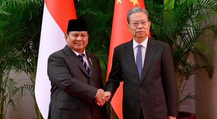 Presiden Prabowo Subianto melakukan pertemuan bilateral dengan Ketua Kongres Rakyat Nasional (National People's Congress) RRT Zhao Leji pada Sabtu, 9 November 2024 di Beijing,RRT. Foto: BPMI Setpres/