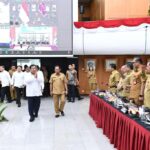 Presiden Prabowo Subianto menghadiri Rapat Koordinasi Pengendalian Inflasi Tahun 2024 di Sasana Bhakti Praja, Kementerian Dalam Negeri, Jakarta, Senin (09/12/2024). Foto: BPMI Setpres/Kris