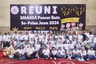 SERU - Para Alumni SMA Negeri 1 Pancur Batu, Sumatera Utara dalam gelaran reuni di kawasan Kemayoran, Jakarta Pusat, pada Sabtu (30/11/2024). Foto: Ist