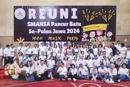 SERU - Para Alumni SMA Negeri 1 Pancur Batu, Sumatera Utara dalam gelaran reuni di kawasan Kemayoran, Jakarta Pusat, pada Sabtu (30/11/2024). Foto: Ist