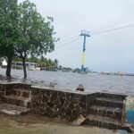 Banjir rob di kawasan wisata Pantai Ancol Jakarta. Foto: Tangkapan layar IG @ramdani9625