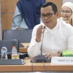 Sekretaris Fraksi PKB, Yusuf saat rapat Komisi E dengan Dinas Pendidikan DKI Jakarta. Foto: Dok pribadi