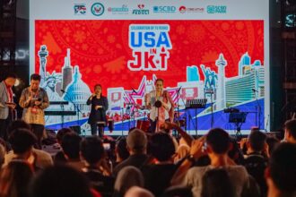 Kedutaan Besar Amerika Serikat di Jakarta merayakan 75 tahun kerjasama bilateral Amerika Serikat dan Indonesia dalam sebuah acara spesial bertajuk USA in JKT. Acara ini berlangsung di SCBD Park, Lot 8 Kawasan SCBD, Jakarta Selatan pada Sabtu (14/12/2024).