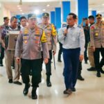 Kapolri Jenderal Polisi Listyo Sigit Prabowo melakukan pengecekan di Terminal Tirtonadi. Foto: Humas Polri