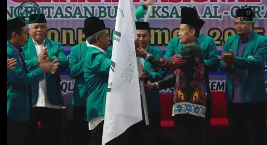 Ketua Lembaga Pembelajaran Qiroatil Qur'an (LPQQ) Indonesia, H. Mahbub Soleh Zarkasy, dalam kegiatan wisuda akbar 1 santri LPQQ Indonesia bertemakan 'Gerakan Nasional Pengentasan Buta Aksara Al-Qur'an Menuju Indonesia Emas 2045', di Masjid Istiqlal Jakarta, pada Sabtu (21/12/2024). Foto: Ist