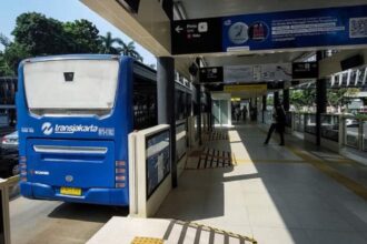 Armada bus Transjakarta yang beroperasi di Jakarta.(foto istimewa)