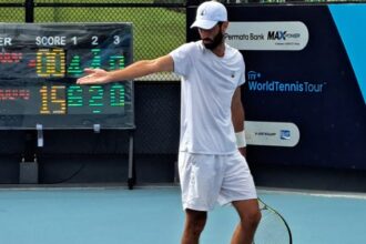 Unggulan ke 8 Arthur Weber dan Luca Castelnuovo berhasil memastikan diri melangkah ke babak semifinal tunggal putra, M-15 Amman Mineral Men's World Tennis Championship 2024 seri kedua.