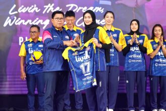 Dirut Bank Mandiri, Darmawan Junaidi dalam seremonial pengumuman Susunan Tim Voli Putri Jakarta Livin’ Mandiri (JLM) di Jakarta, Jumat (27/12/2024). Foto: Dok Bank Mandiri