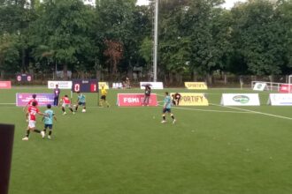 Federasi Sepakbola Mini Indonesia (FSMI) menggelar Turnamen Mini Football Series 2024 di ASIOP Stadium-D'Arcici, Cempaka Putih, Jakarta, Minggu (15/12). Foto/ipol