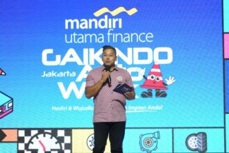 Direktur Keuangan dan Manajemen Risiko Mandiri Utama Finance, Rully Setiawan dalam acara penutupan MUF GJKAW 2024. Foto: dok humas