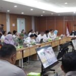 Rapat Komisi E DPRD DKI dengan Dinas Pendidikan. Foto: Ist