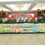 Mabes Polri memperlihatkan barang bukti hasil penanggulangan narkoba. Foto: polri