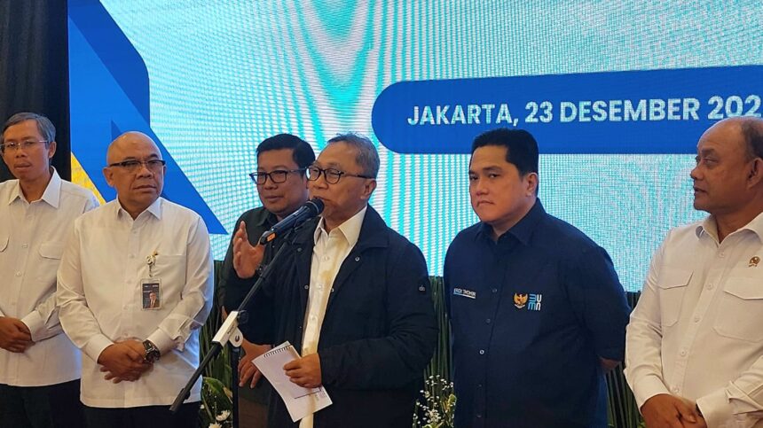 Konferensi Pers Rapat Koordinasi Terbatas (Rakortas) membahas Cadangan Pangan Pemerintah (CPP) di Kantor Kemenko Bidang Pangan, pada Senin (23/12/2024). Foto: Ipol.id/Vinolla Romadhona