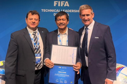 Indra Sjafri Lulus dari Program FIFA Technical Leadership Diploma di Zurich