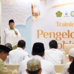 Menag Nasaruddi Umar pada penutupan Training of Trainer (ToT) Pengelola Masjid dan Rohis Madrasah, di ruang pertemuan Masjid Istiqlal. Foto: Kemenag