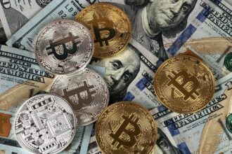 Ilustrasi Crypto Currency. Aset kripto dan industri kripto. Bitcoin. Foto: Davidmcbee / pexels