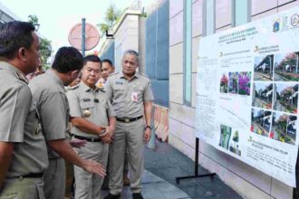 Pj Gubernur Jakarta, Teguh Setyabudi bersama jajarannya.(foto dok Pemprov)