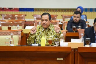 Anggota Komisi III DPR Rikwanto, saat mengikuti RDPU di Gedung Nusantara II, Senayan, Jakarta, Selasa (17/12/2024). Foto: DPR