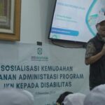 BPJS Kesehatan Cabang Jakarta Selatan mengadakan sosialisasi mengenai kemudahan layanan administrasi Program JKN kepada penyandang tuna netra di Cilandak, Jakarta Selatan. Foto: Ist