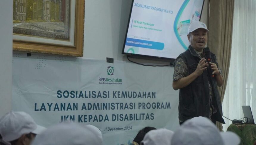 BPJS Kesehatan Cabang Jakarta Selatan mengadakan sosialisasi mengenai kemudahan layanan administrasi Program JKN kepada penyandang tuna netra di Cilandak, Jakarta Selatan. Foto: Ist