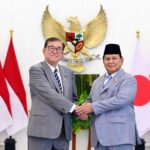 Presiden Republik Indonesia, Prabowo Subianto, menyambut kedatangan Perdana Menteri (PM) Jepang, Ishiba Shigeru, di Istana Kepresidenan Bogor, Jawa Barat, pada Sabtu, (11/01/2025). Foto: setneg