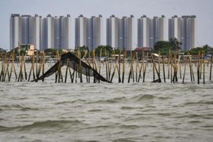 Pagar di pesisir Tangerang. Foto:: dok Kemen ATR/BPN
